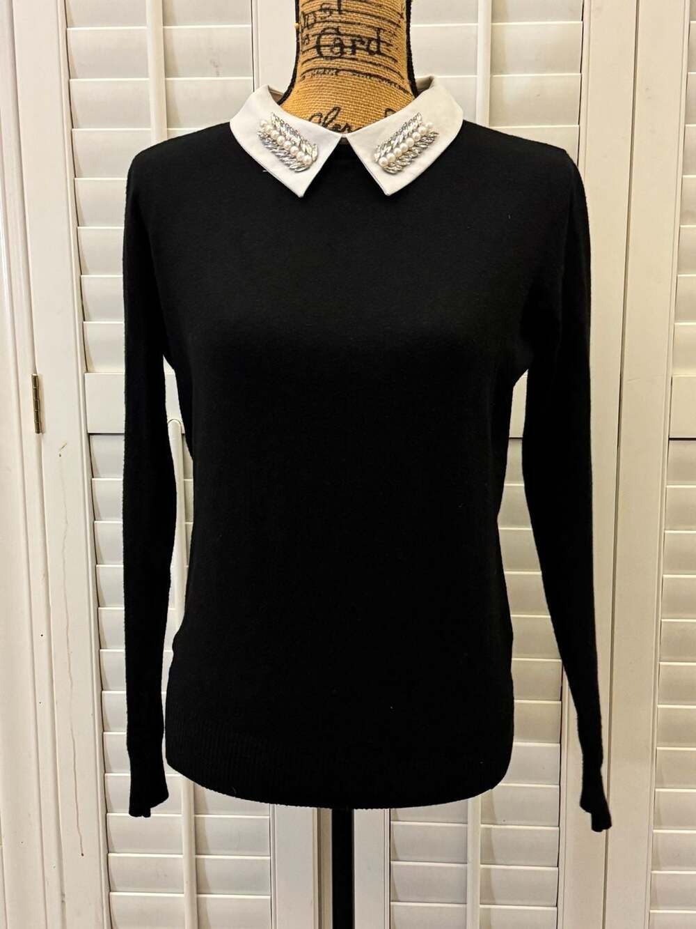 Milano Embelished Collar Pullover Sweater